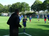 Laatste training S.K.N.W.K. JO11-1JM van seizoen 2022-2023 (partijtje tegen de ouders) (33/221)